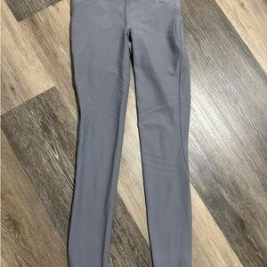 Women's Lulu Lemon Gray Pants